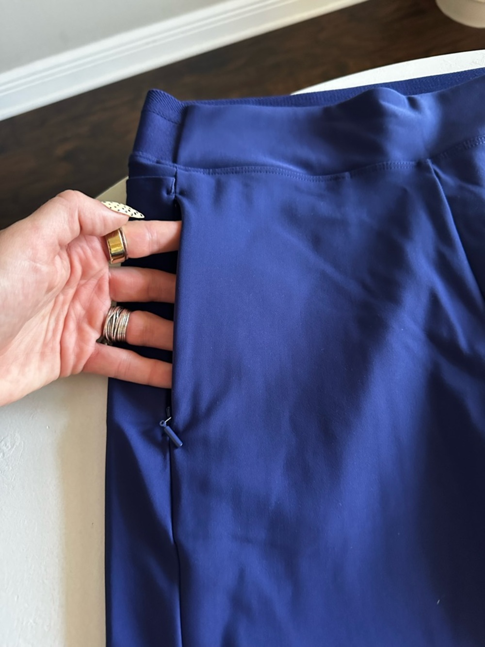 New Without Tags IBKUL Women’s Tech Golf Pants - Picture 4 of 5